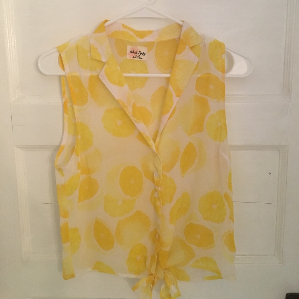 Women’s Black Poppy lemon print blouse.
